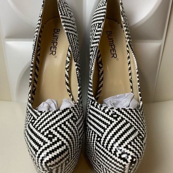 Women’s platform heels Size 9 - Picture 5 of 5